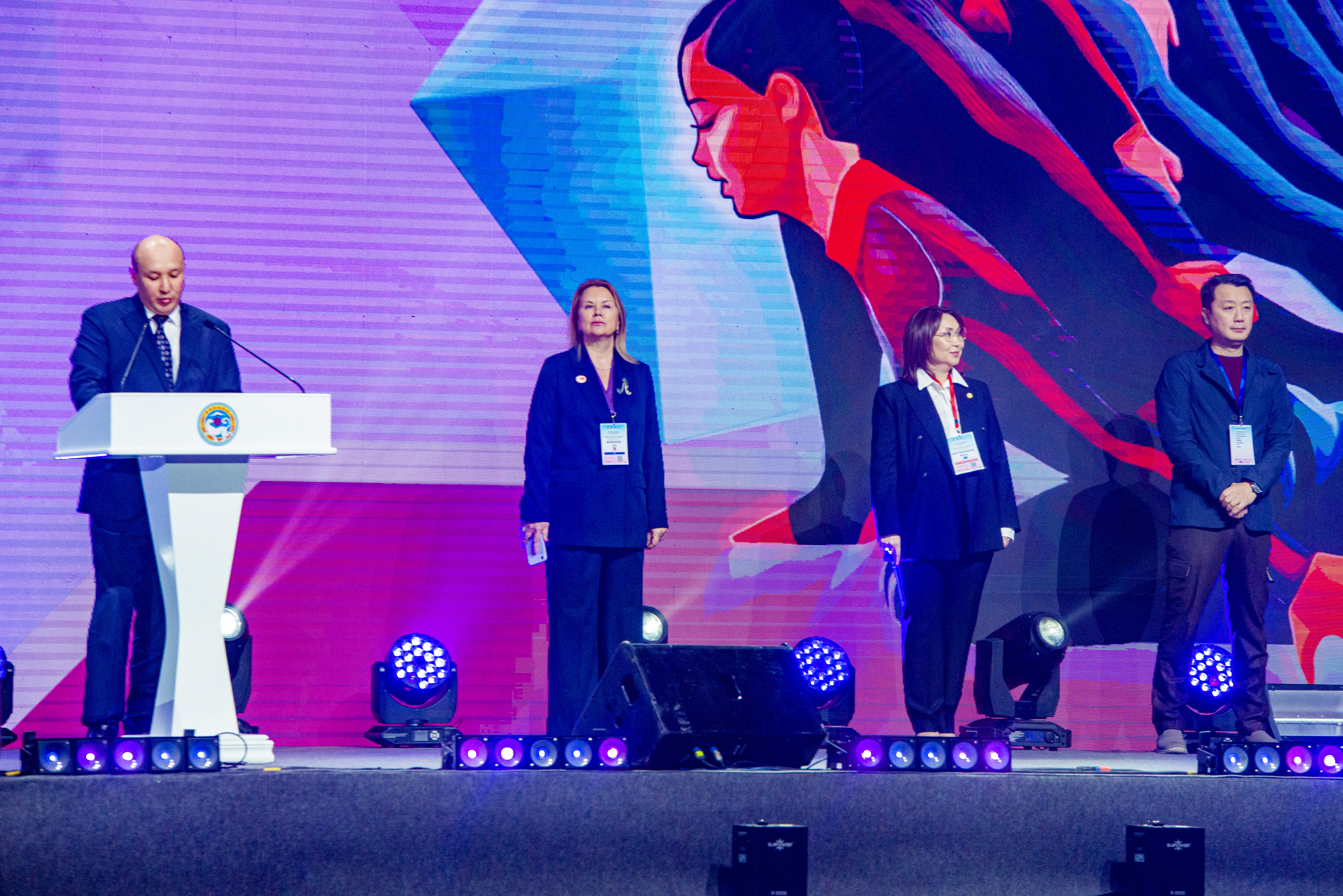 В Алматы состоялось открытие чемпионата мира по эстетической групповой гимнастике