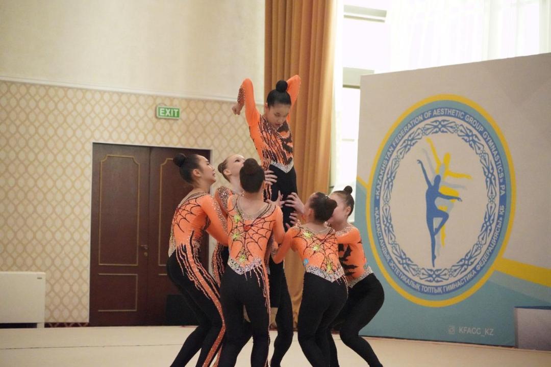В Астане проходит чемпионат страны по групповой эстетической гимнастике